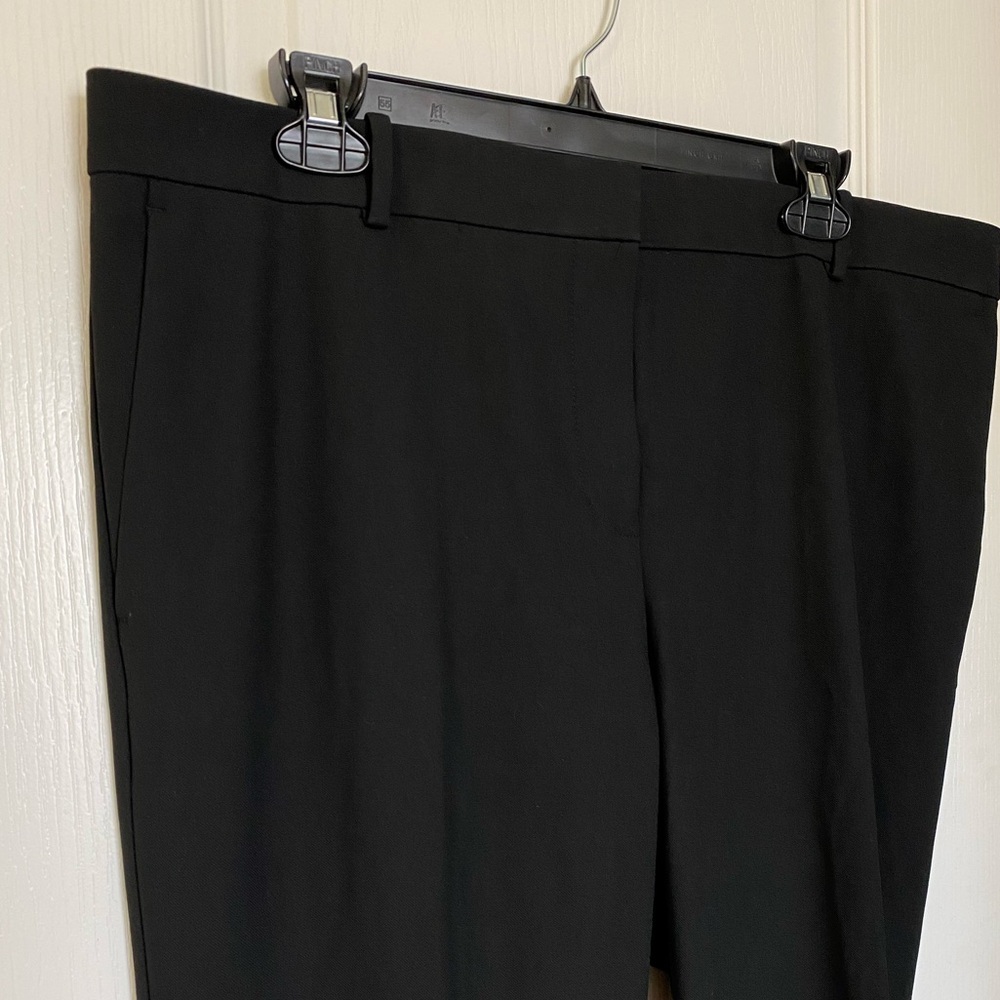 BLACK Ann Taylor Trousers